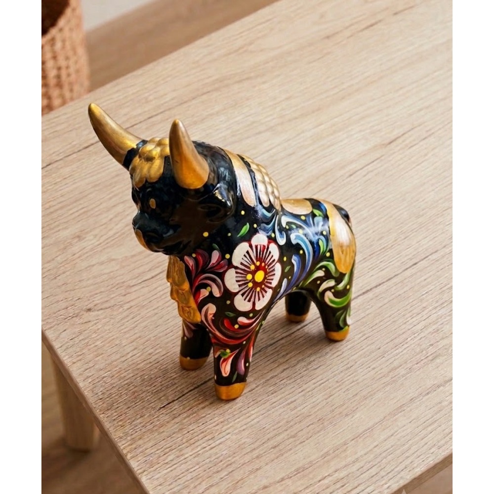 Handmade Pucara Bull Figurine 5.5in Black Gold Floral Peruvian Folk Art Pottery